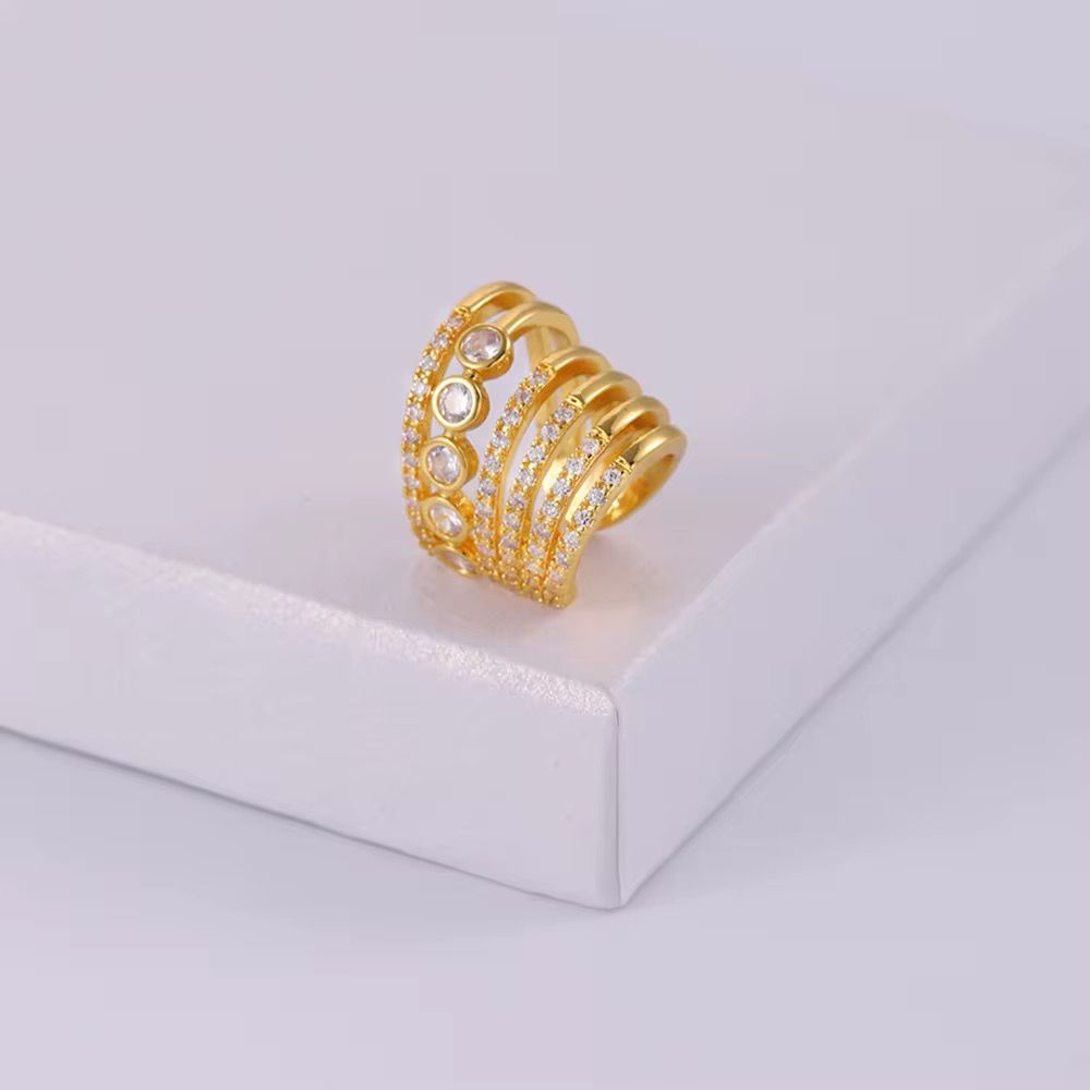 Soleil Shine Earcuff