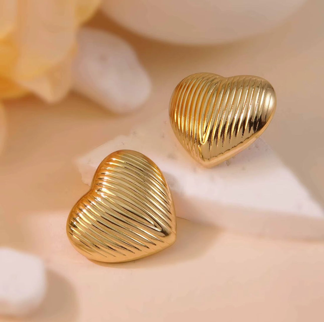 Retro Heart Earrings