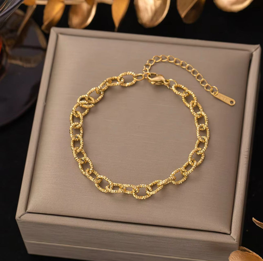 Twist Link Chain Bracelet