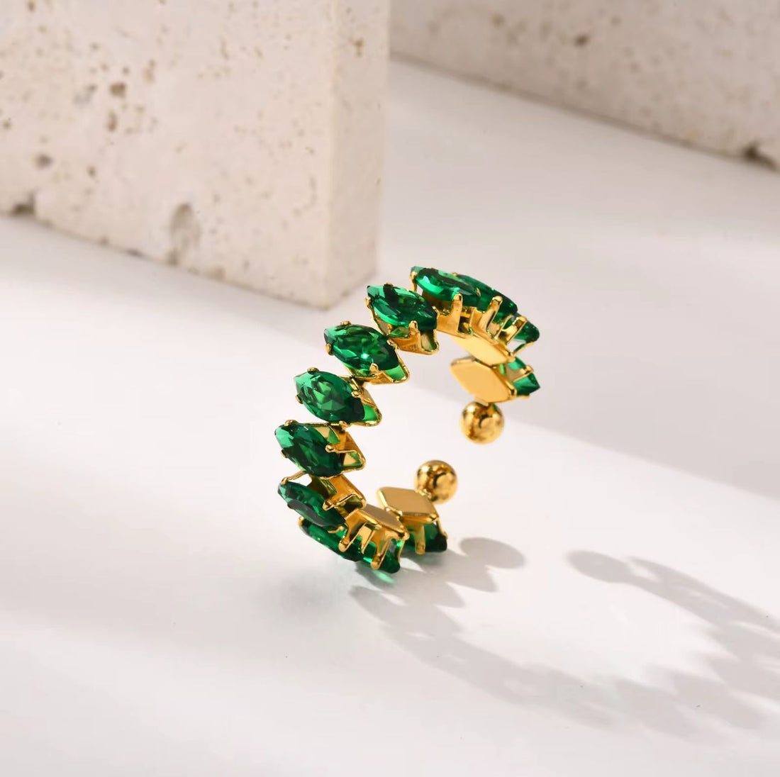 Eye Zircon Ring